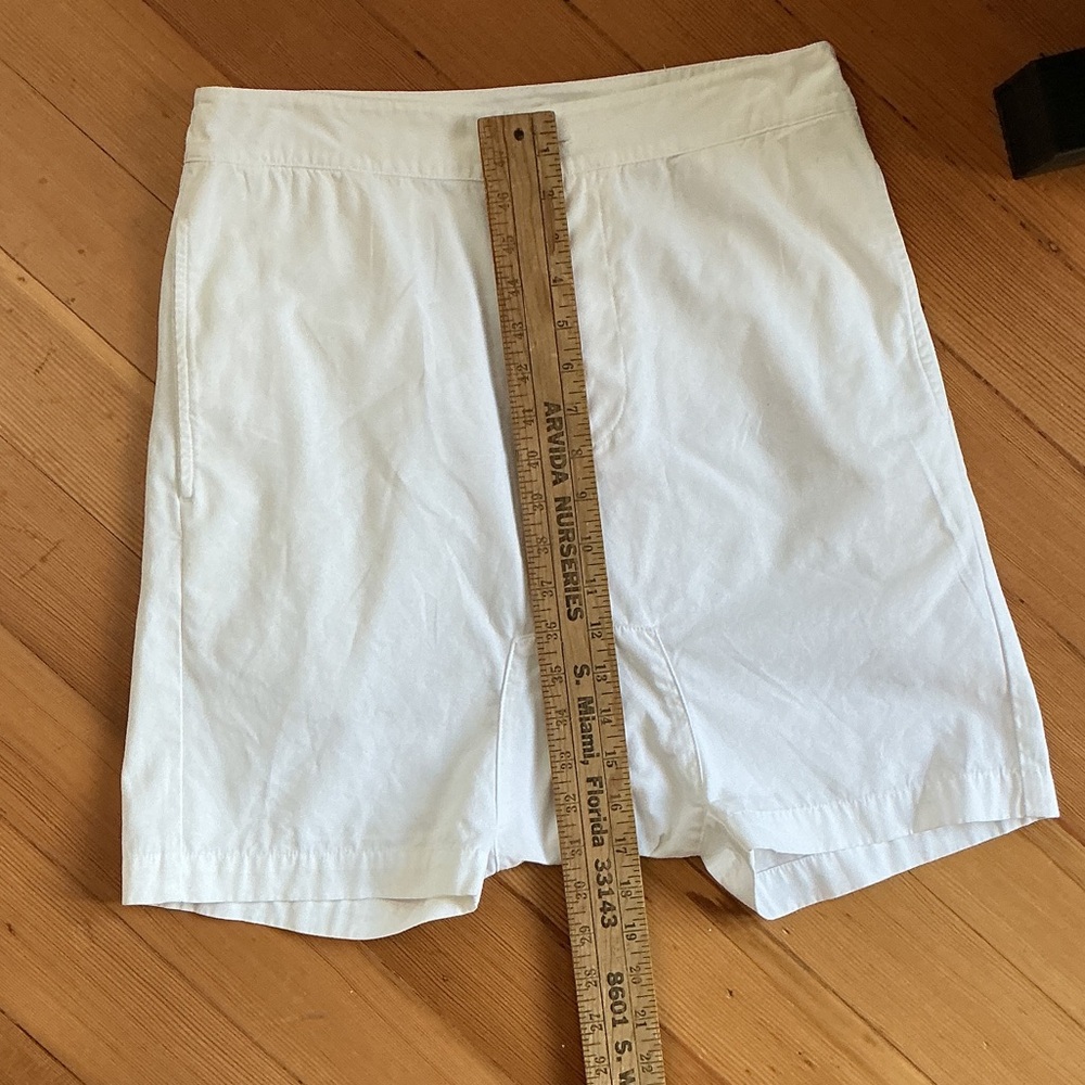 Bassike White Button-Detail Skirt Shorts - Picture 8 of 9